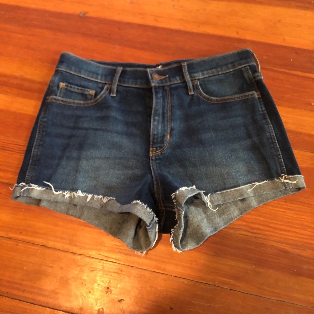 Dark Wash Hollister High Rise Short Shorts